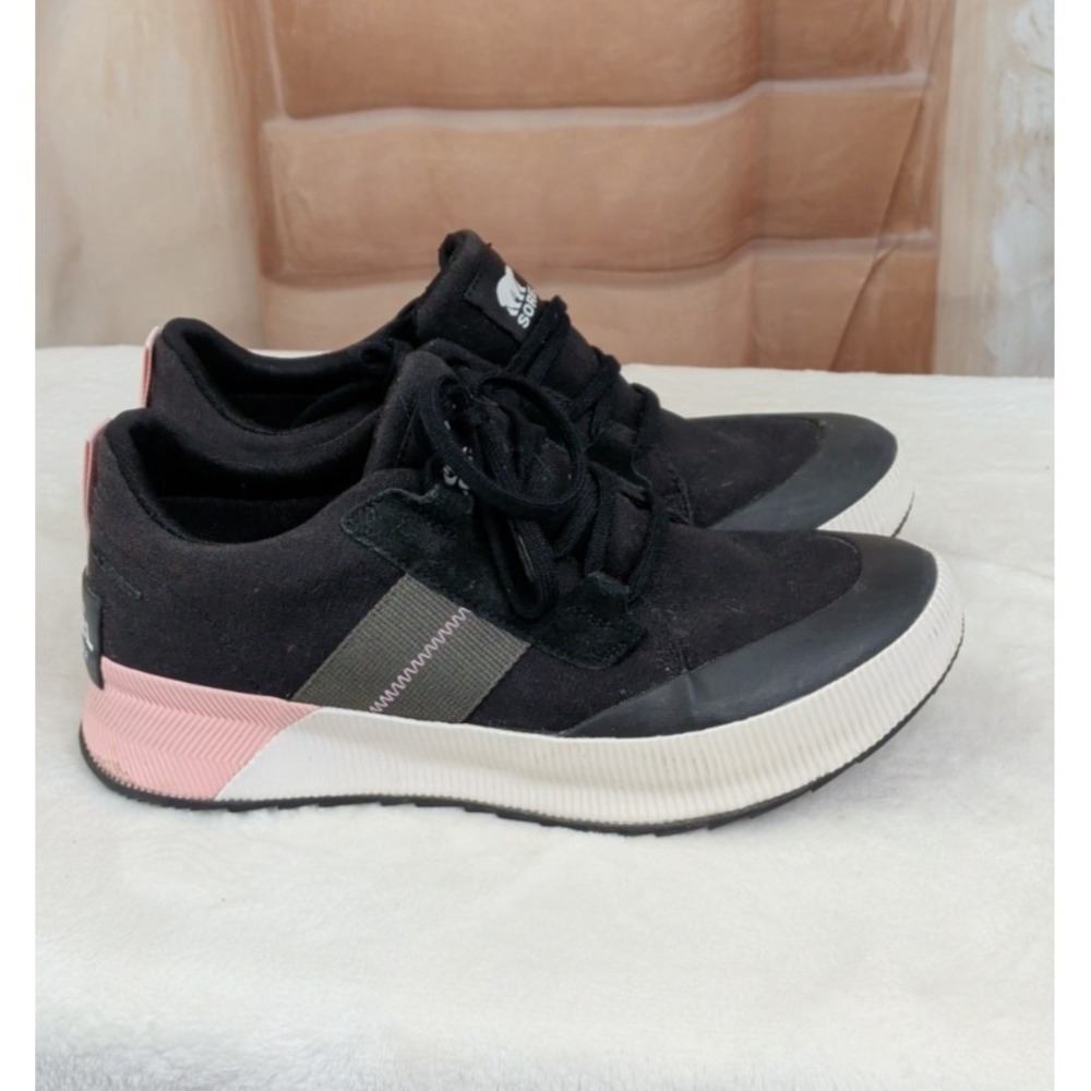 Sorel Out N About III City Sneaker Waterproof Black/Vingate Pink